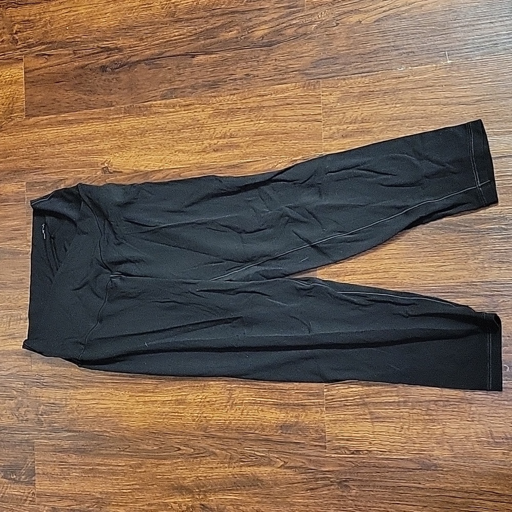 Aerie offline woman capris medium